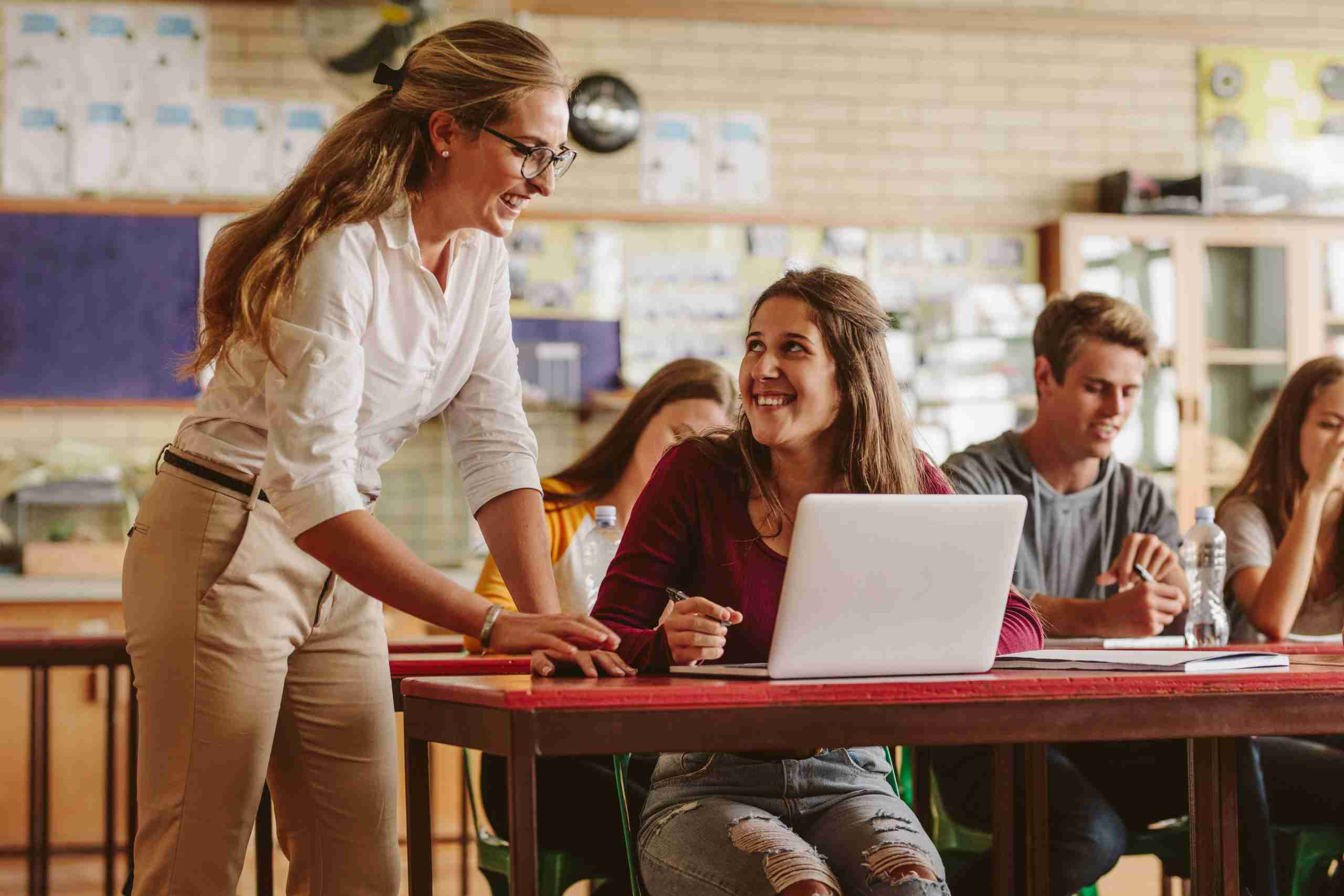 qué se necesita para ser profesor